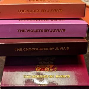 JUVIAS PLACE eyeshadows BRAND NEW